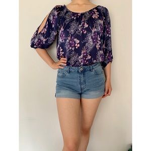 FOREVER 21 (EUC)✨FLORAL COLD SHOULDER BLOUSE